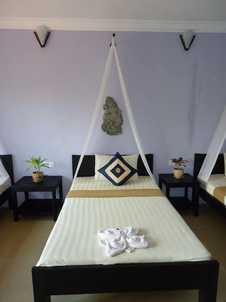 Ladybug Guesthouse 시엠리아프 외부 사진